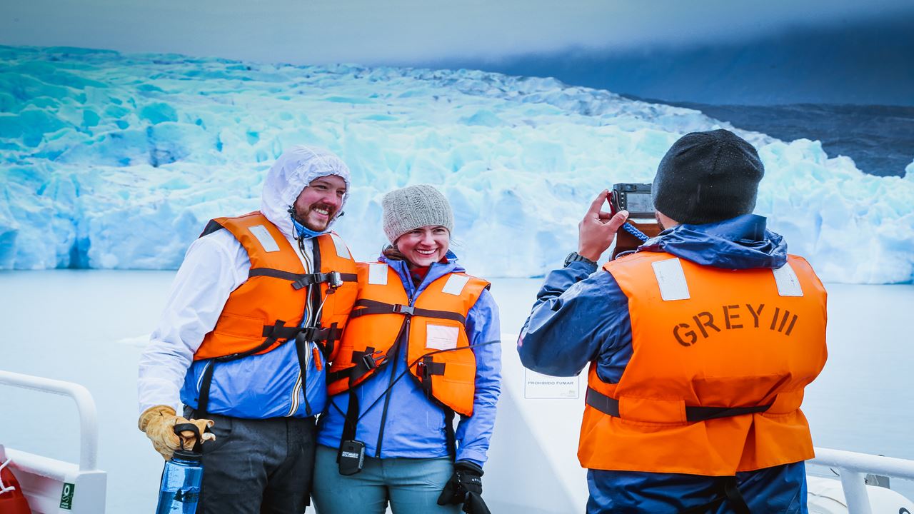 Navegación Lago Grey – Catamaran Grey I I I (5)